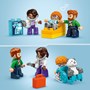 LEGO DUPLO Town 10449, For første gang: Besøk hos legen