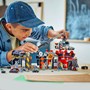 LEGO My City 60472, Bilopphuggeri med biler