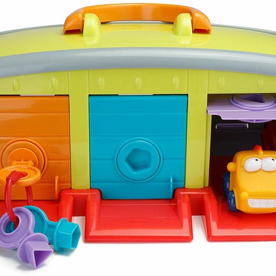 KID, Monster Garage med 3 biler